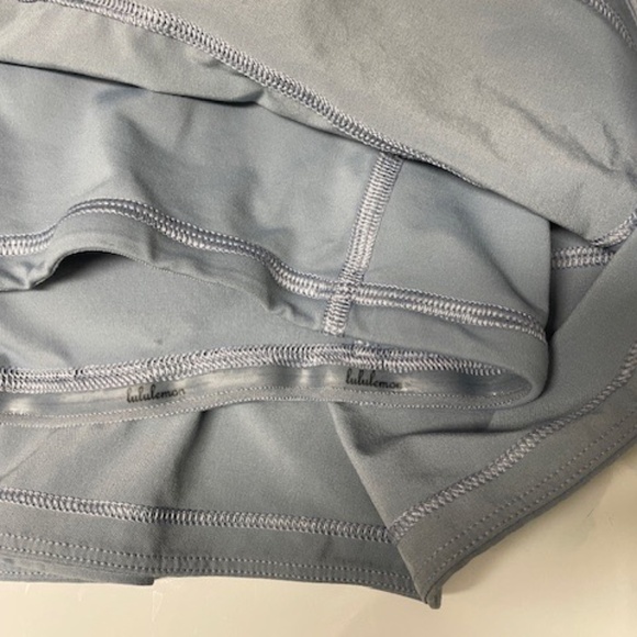 Lululemon Pace Rival Skirt Skort Chambray Sz 8 - Picture 9 of 9